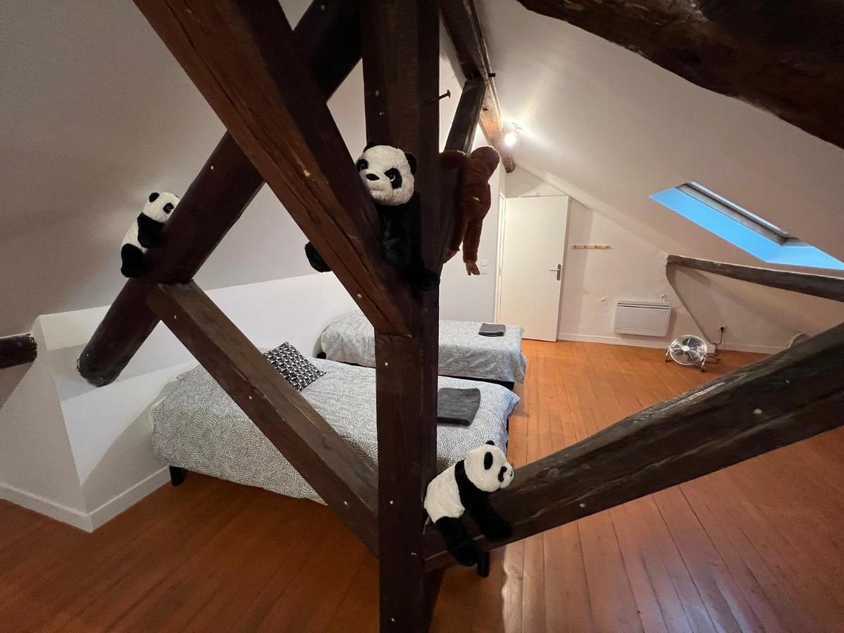 l'Hôtel des Ventes Reims Chativesle Exterior foto