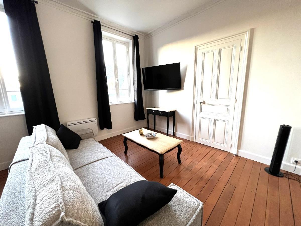 l'Hôtel des Ventes Reims Chativesle Exterior foto
