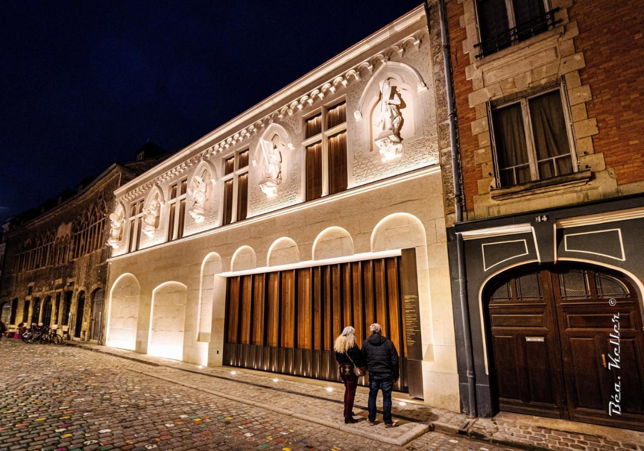 l'Hôtel des Ventes Reims Chativesle Exterior foto